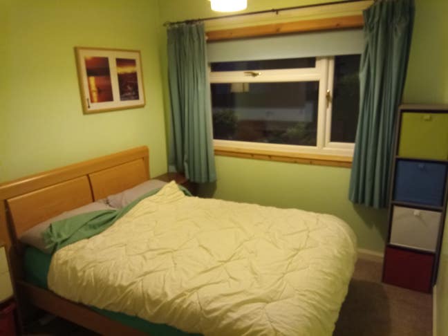 Room for rent in quiet area of Inverness.  Main Photo