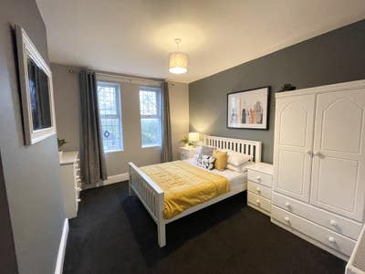 Double room in shared Flat Main Photo
