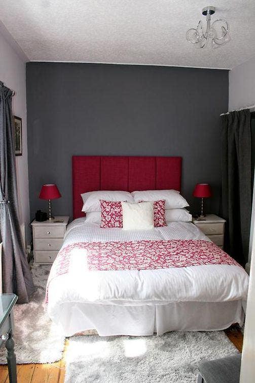 Lovely Town House Main Photo