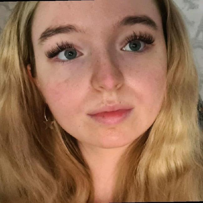 Looking for a double room in Edinburgh in April Main Photo