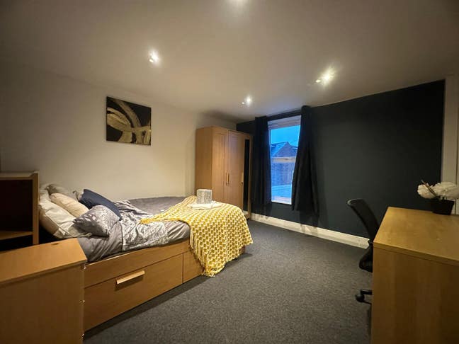 💎 Large Rooms in Southsea Cleaning Included Main Photo