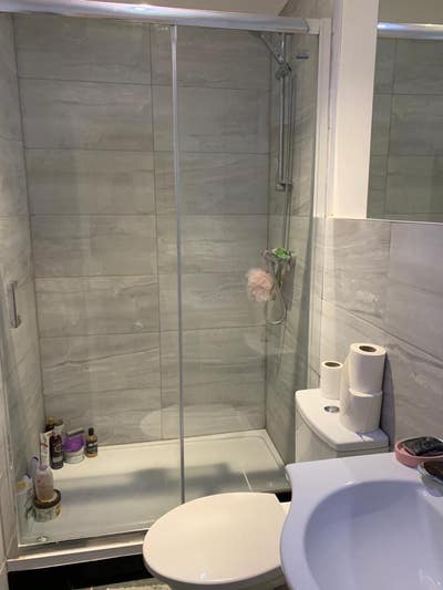 1 Rooms in Hounslow House share Available June Main Photo