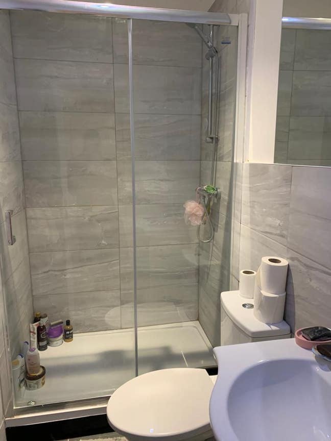 1 Rooms in Hounslow House share Available June Main Photo