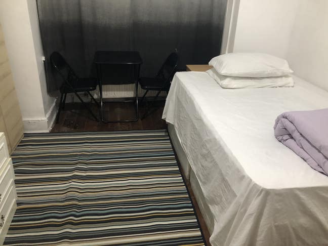  double  room  let @E13 9DA all  bills  inclusive Main Photo