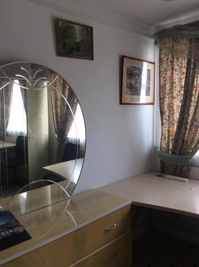 Double room in Springfield Park  Main Photo