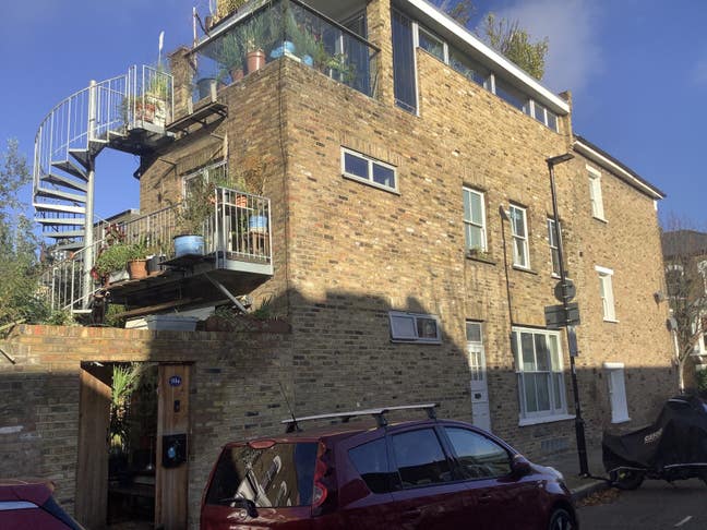 Double room in lovely duplex with private balcony Main Photo