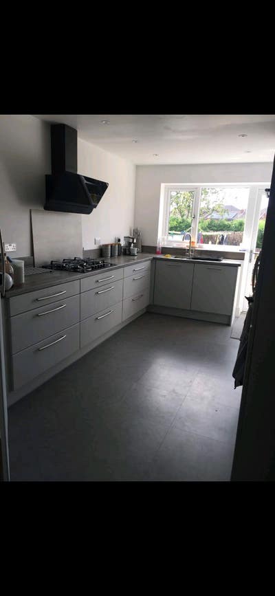 Bungalow( recently renovated)  Main Photo