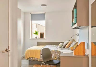 En-Suite Rooms. Unmatched Comfort and Style!🌟 Main Photo