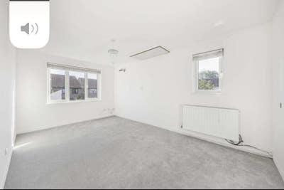 Superb one bed apartment  Main Photo