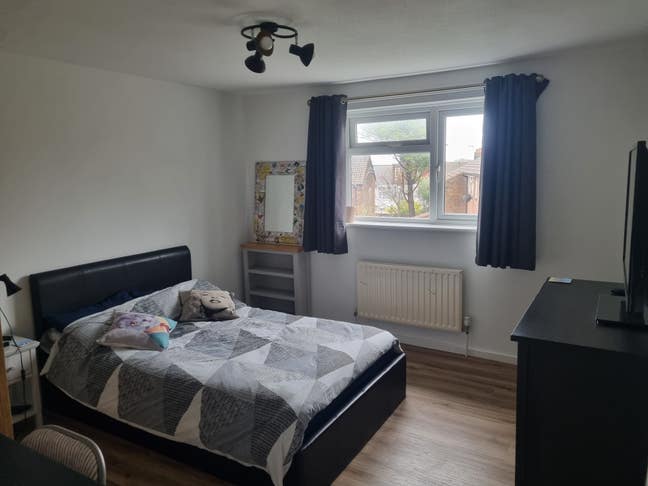 Double room near hospital, for single occupancy Main Photo