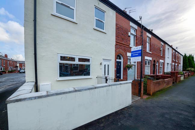 💻 Stylish En-Suite | WFH Ready | Superfast Wi-FI Main Photo