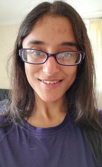 Professional Female Looking for a one bed flat Main Photo