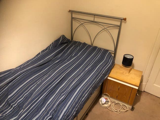 Single room available in Gatley (close to airport) Main Photo