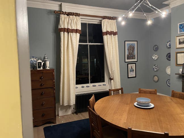 Lovely room in beautiful home close to South Park  Main Photo