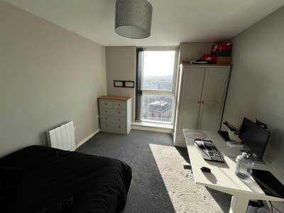 Room in City Centre Available (Obel Building) Main Photo