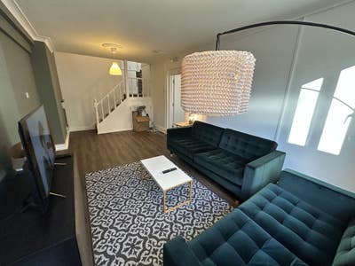 ✨ Cosy Double & All Bills  🏠 - Garden & Lounge Main Photo