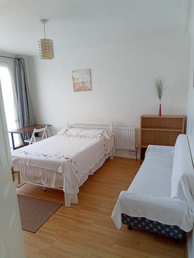 Spacious Light Airy Room with a View  Main Photo