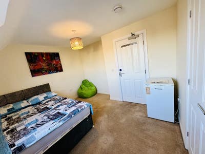 Bills Inclusive Double Room (Cleaned Weekly) Main Photo
