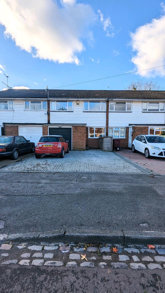 Charming Young Professional House Share Main Photo