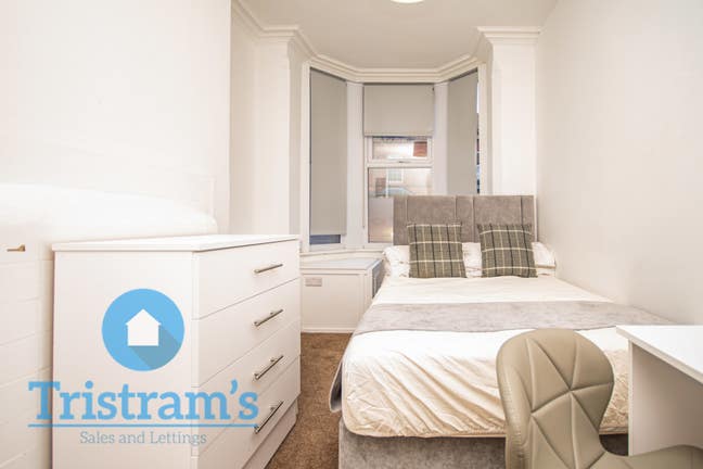 Style reimagined. Modern, Professional Houseshare! Main Photo