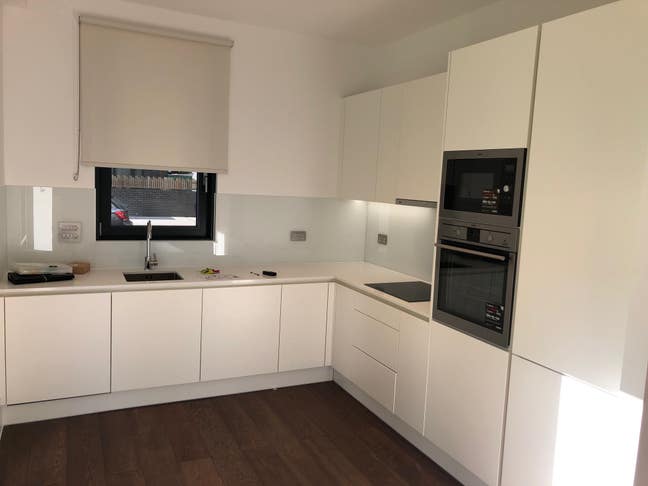 Entire flat, short term 1 month NYE and all JAN Main Photo