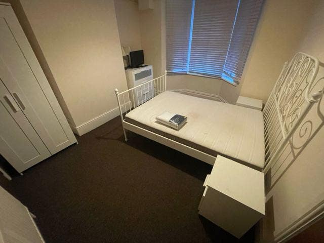  Double room to rent with En-suite,  Main Photo