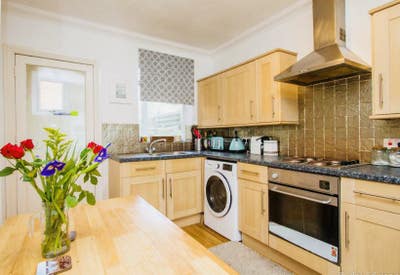 2/3 bed garden flat Main Photo