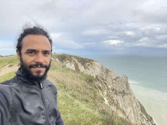 37 year old Male seeks a single or double room Main Photo