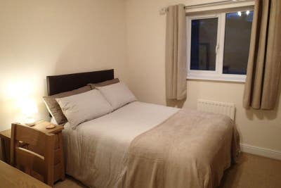 ✨ Double Bedroom Professional House Share ✨  Main Photo
