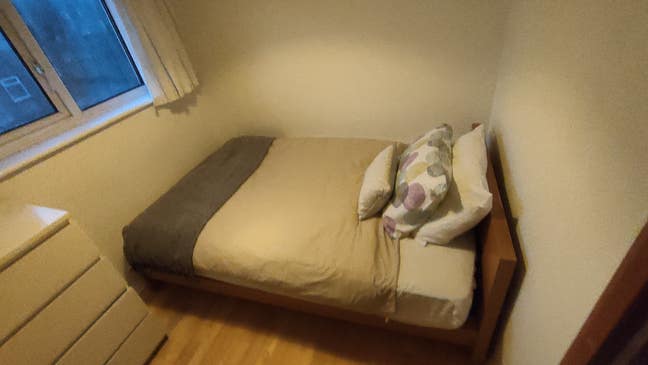 Sunny Single Room to Let - East Acton Main Photo