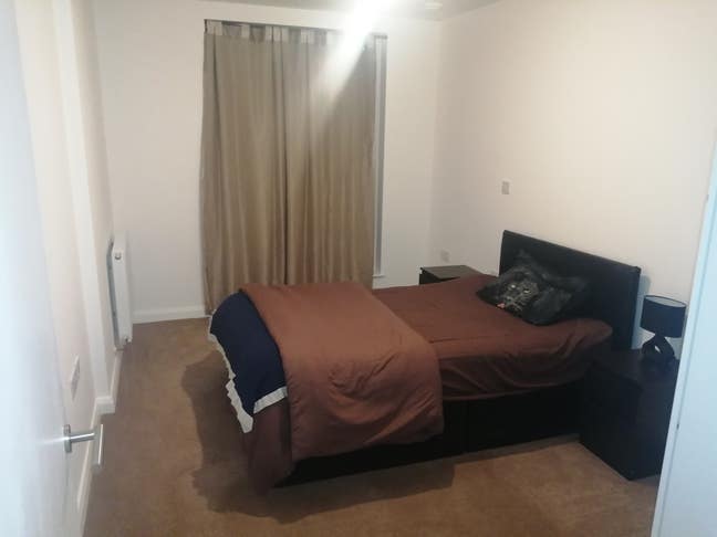 Tidy. Cosy and  warm with  fornitures Double room  Main Photo