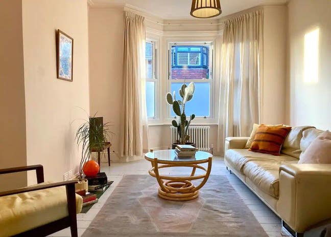 Cosy room in beautiful house in Cliftonville  Main Photo