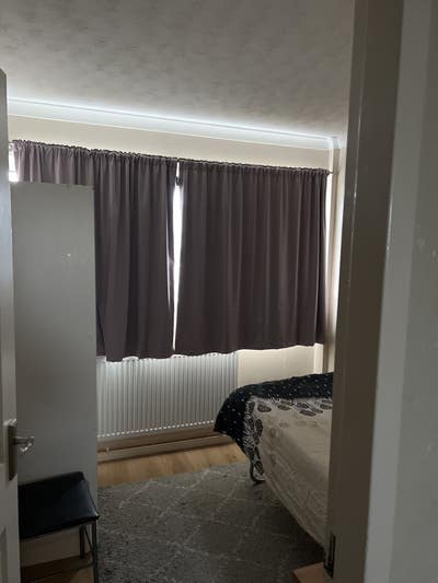 Nice clean room for rent Main Photo