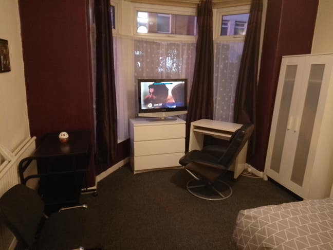 Double room available now Main Photo