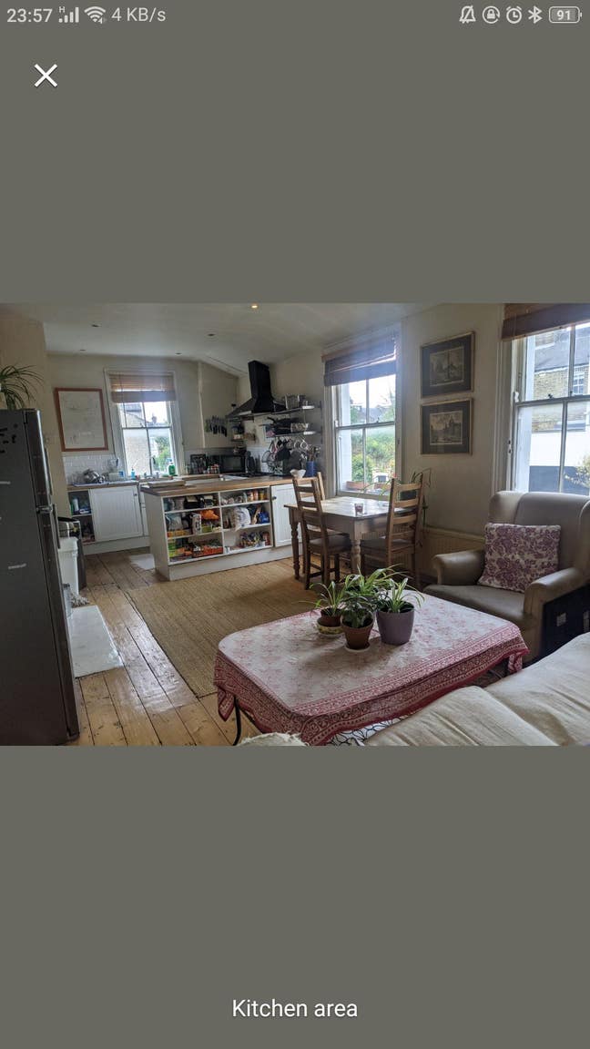 Super Cheap Double Room in Zone 2 Shepherds Bush!! Main Photo