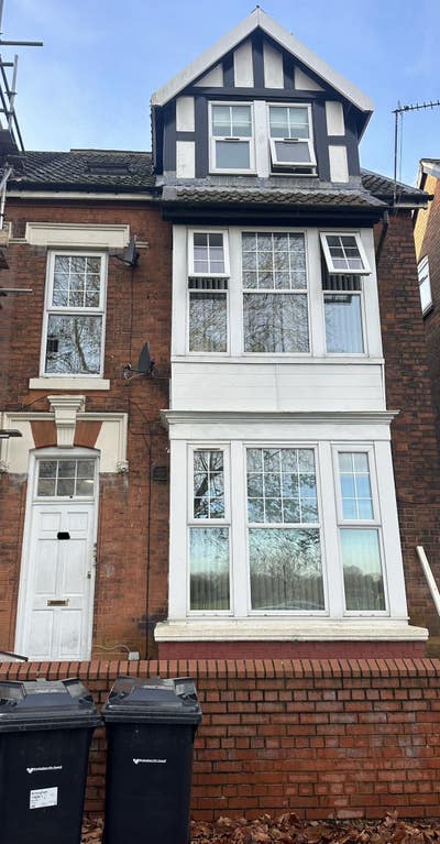 Beautiful 1 Bed Flats Available DSS claimants. Main Photo