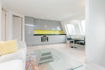 Amazing newly refurbished 1 double bedroom flat  Main Photo