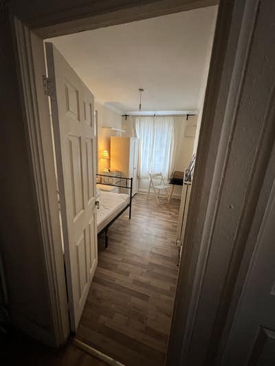 Lovely single room to let Kingsbury NW9 Main Photo