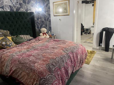 Furnished double room available to rent in RM8  Main Photo