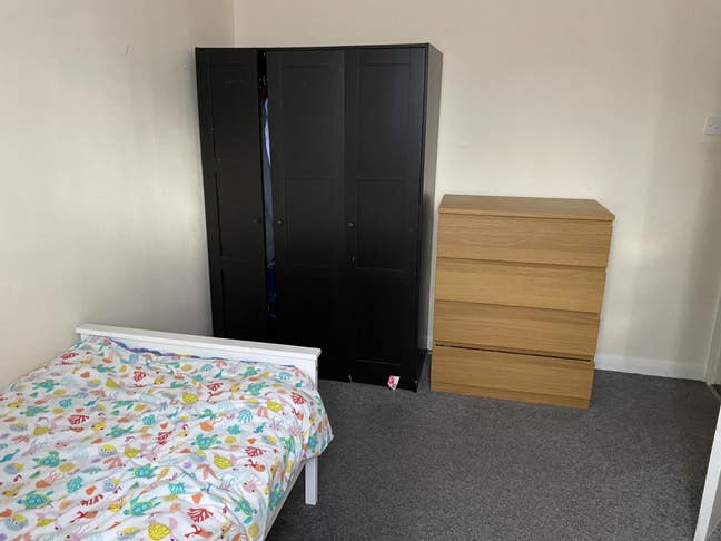 Double room in Harrow Wealdstone  Main Photo
