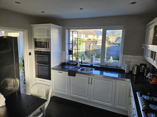 Double bedroom to rent in Clifton  Main Photo