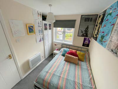 Single bedroom available to rent in Edinburgh Main Photo