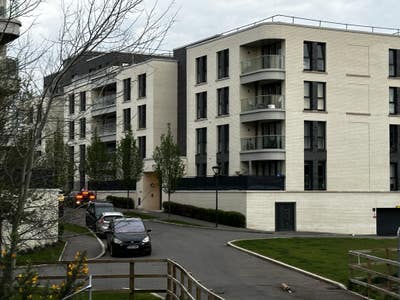 Spacious double bedroom available in a flatshare. Main Photo