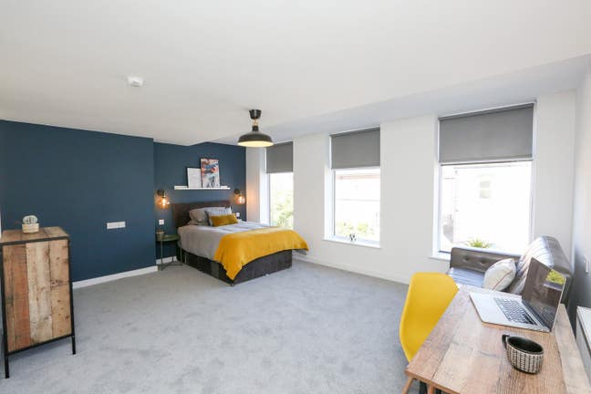 🔥🔥 Huge Ensuite Room £625 Pcm All Bills Included Main Photo