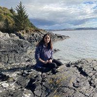 I am a female student aged 23. I am looking f... Main Photo