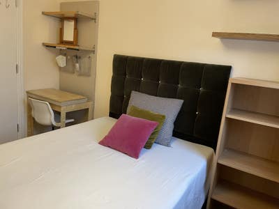 Clean Cozy Double Room + All Bills Incl + Cleaner Main Photo