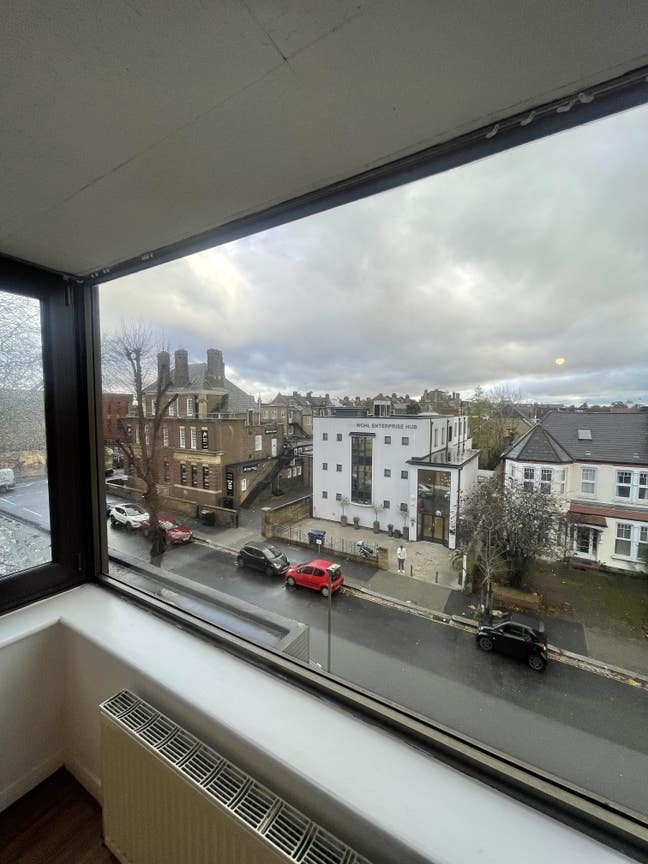 One Bed Flat to Let  Main Photo