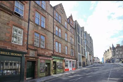 Grassmarket city centre double room Main Photo