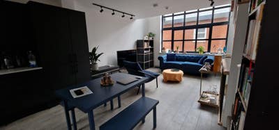 Large Double Room in 3 Storey Townhouse in Margate Main Photo