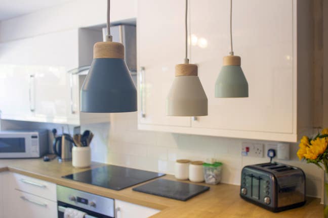 Available 🏡 Now 🏡 Home from Home  Main Photo